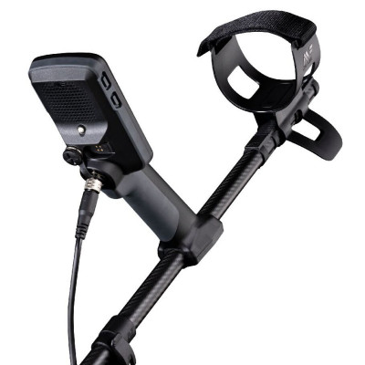 Металошукач Minelab Equinox 900