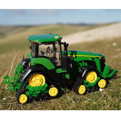 Спецтехніка Britains Трактор John Deere 8RX 410, 1:32 (43249)