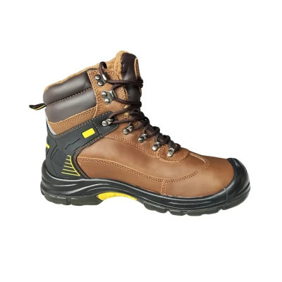 Чоботи робочі GTM утеплені р.40 композ.носок, шкіра коричневого кольору S1P SRC (SM-075W-40)