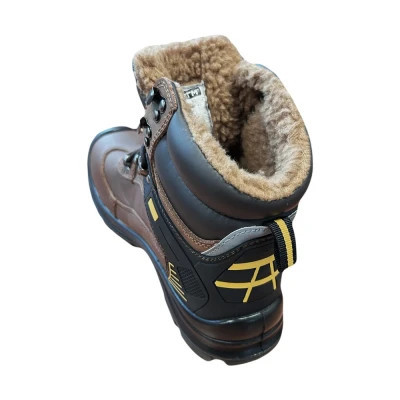 Чоботи робочі GTM утеплені р.40 композ.носок, шкіра коричневого кольору S1P SRC (SM-075W-40)