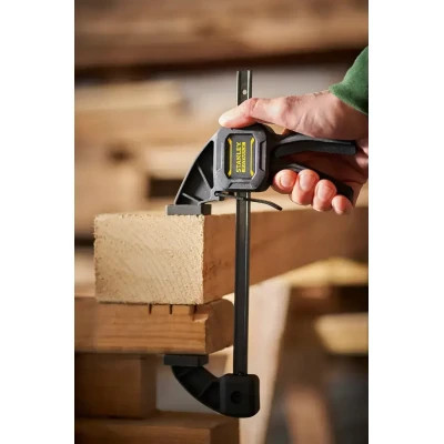 Струбцина Stanley FatMax L тригерна 600 мм (FMHT0-83236)