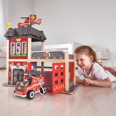 Ігровий набір Hape дерев&#039;яний Пожежна частина (E3023)