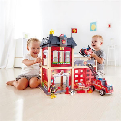 Ігровий набір Hape дерев&#039;яний Пожежна частина (E3023)
