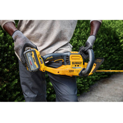 Кущоріз DeWALT XR FLEXVOLT 54 В Li-lon, 3Ah, ніж 65 см, (DCMHT573X1)