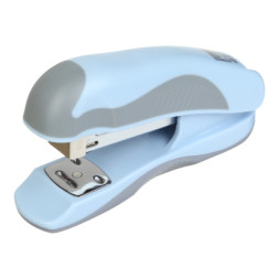 Степлер Buromax пластиковий PASTEL, 20 аркушів, (скоби №24, 26), 111 х 62 х 32 мм, блакитний (BM.4215-14)