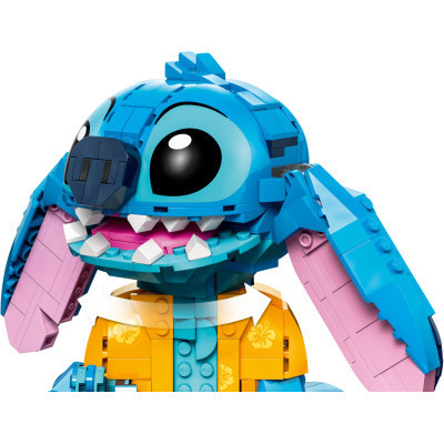 Конструктор LEGO Disney Classic Стіч 730 деталей (43249)
