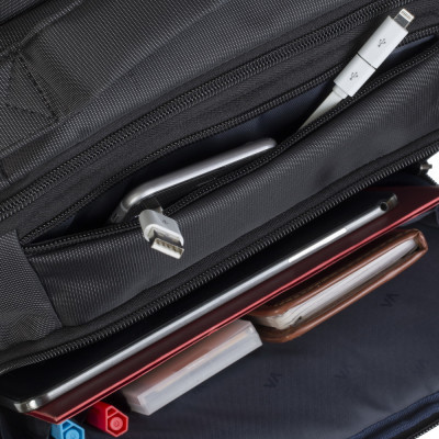 Рюкзак для ноутбука RivaCase 15.6&quot; 8262 Black (8262Black)