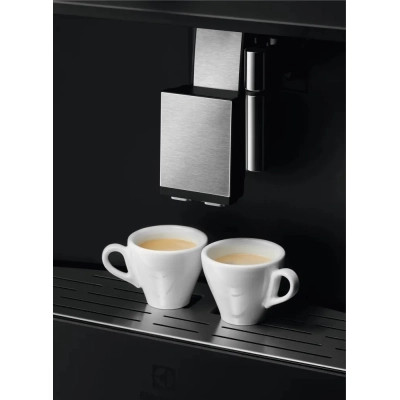Кавомашина Electrolux KBC85X