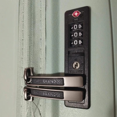 Валіза Swissbrand Narberth (L) Light Mint (SWB_LHNAR007L) (DAS302545)