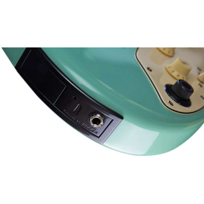 Електрогітара Mooer GTRS Professional P800 Mint Green