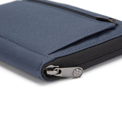 Гаманець Pacsafe RFIDsafe compact travel organizer Темно-синій (11020651)