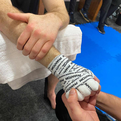 Кінезіо тейп Phantom Sport Tape White 2,5 cm x 13,7 m (PHACC2075-W)
