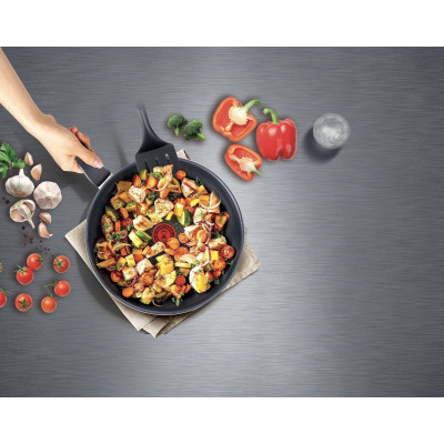 Сковорода Tefal Resist Intense 20 см (D5260232)