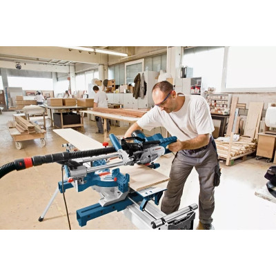 Торцювальна пила Bosch Professional GCM 8 SJL, 1600Вт, диск 216мм (0.601.B19.100)