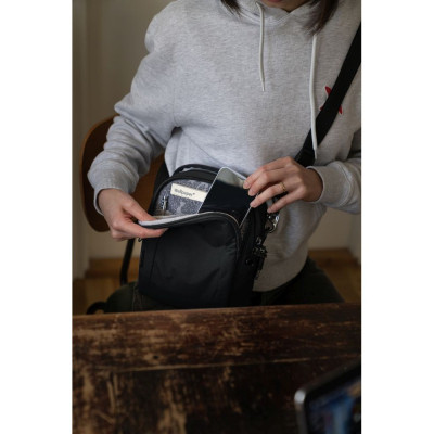 Сумка Pacsafe LS100 Crossbody Чорна (40131138)