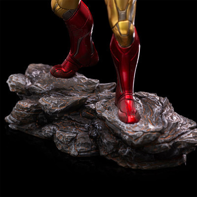 Статуетка Iron Studios Marvel The Infinity Saga Iron Man (MARCAS44221-10)