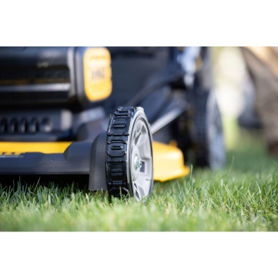 Газонокосарка DeWALT 18 В, 53 см, 2x8Ah.28 кг (DCMWP134W2)