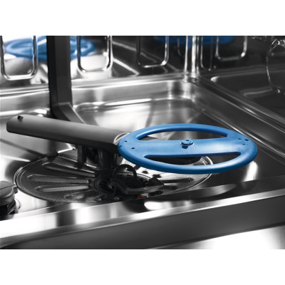 Посудомийна машина Electrolux EEZ69410W