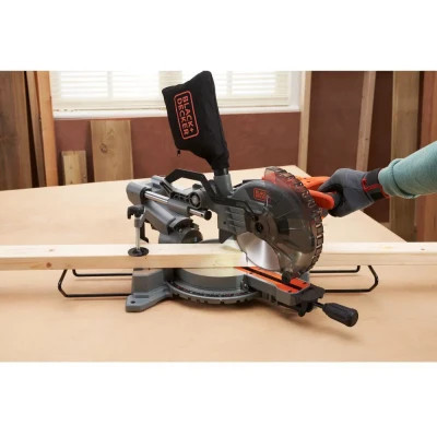 Торцювальна пила Black&amp;Decker 1500 Вт, диск 216х30 мм, 4700 об/хв, XPS, вага 15 кг (BES701)