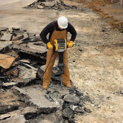 Відбійний молоток DeWALT 2100 Bт, 62 Дж, 960 уд/хв, 31 кг, візок + зубило (D25981K)