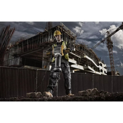 Відбійний молоток DeWALT 2100 Bт, 62 Дж, 960 уд/хв, 31 кг, візок + зубило (D25981K)