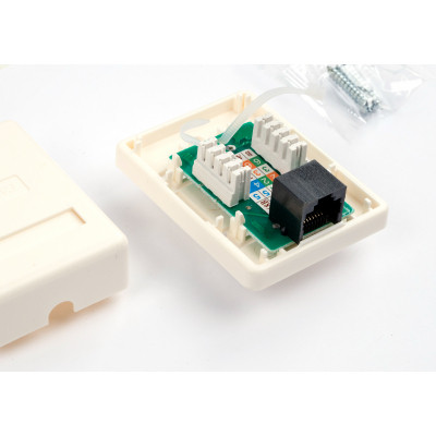 Комп&#039;ютерна розетка RJ45x1 UTP cat.5e 8P8C Vinga (VCPRJ45O1NE)