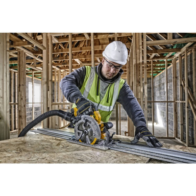 Дискова пила DeWALT 18В XR Li-Ion, диск 184х16 мм, 3.6 кг, TSTAK (без АКБ та ЗП) (DCS572NT)