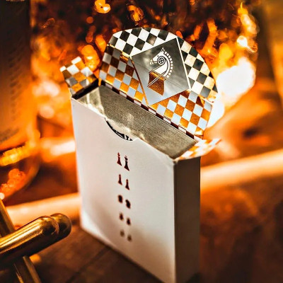 Гральні карти Ellusionist Knights (gold) (PC_ELKNg)