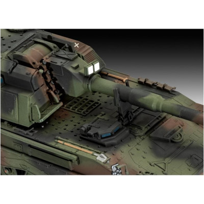 Збірна модель Revell САУ Panzerhaubitze 2000 рівень 4 масштаб 1:72 (RVL-03347)