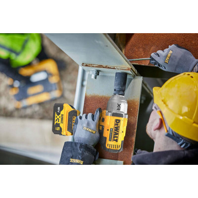 Гайковерт DeWALT 18 В XR Li-lon, 2*5Ah, кейс TSTAK (DCF900P2T)