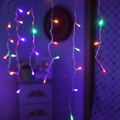 Гірлянда ColorWay Бахрома 3 м x 0.6 м 100 Led IP20 теплий колір USB (CW-GF-100L36UWW)