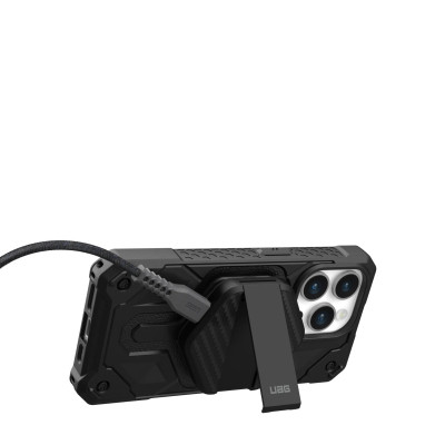 Зарядний пристрій UAG Wireless Charging Pad With Stand Black/Carbon Fiber (9B4410114042)