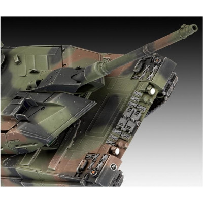 Збірна модель Revell Танк Леопард 2 A6/A6NL рівень 4 масштаб 1:35 (RVL-03281)