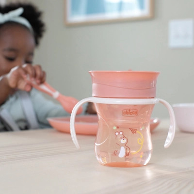 Поїльник-непроливайка Chicco Perfect Cup 200 мл. від 12 місяців (рожева) (06951.15)