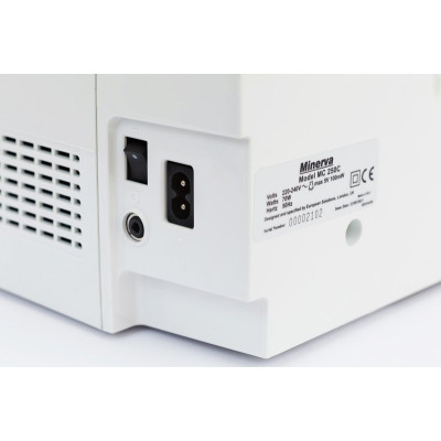 Швейна машина Minerva MC250C