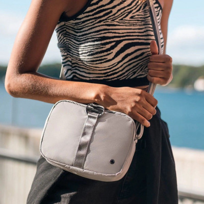 Сумка Pacsafe Citysafe CX square Crossbody Рожева (20436340)