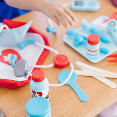 Розвиваюча іграшка Melissa&amp;Doug Юний лікар (MD8569)