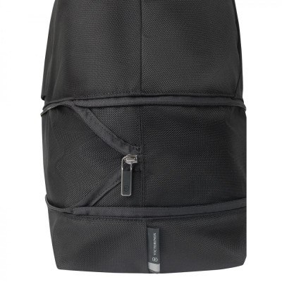 Дорожня сумка Victorinox Travel Werks Traveler 6.0 Weekender L 45 л Black (Vt605587)