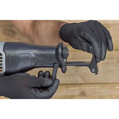 Шабельна пила Black&amp;Decker BES301K