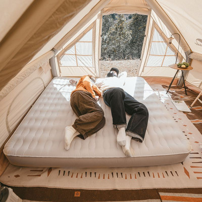 Матрац надувний Naturehike CNH22DZ024 з помпою 206 х 150 см бежевий (6975641886907)