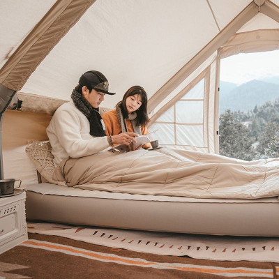 Матрац надувний Naturehike CNH22DZ024 з помпою 206 х 150 см бежевий (6975641886907)