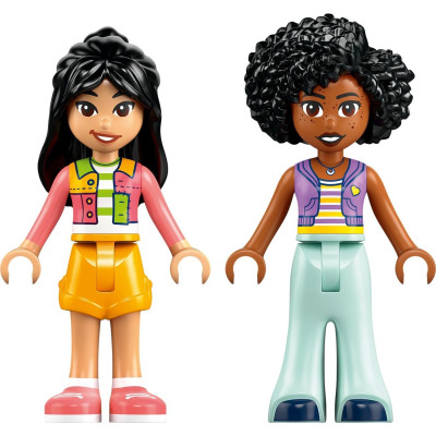 Конструктор LEGO Friends Ятка із солодкою ватою та скутер (42643)