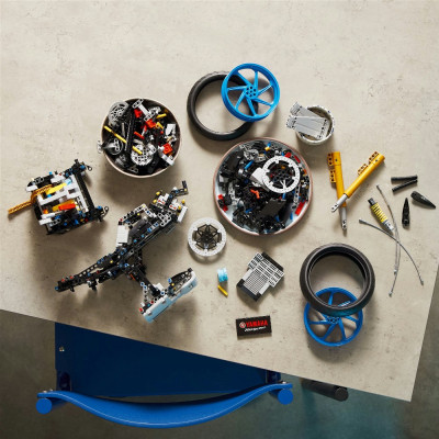 Конструктор LEGO Technic Yamaha MT-10 SP 1478 деталей (42159)