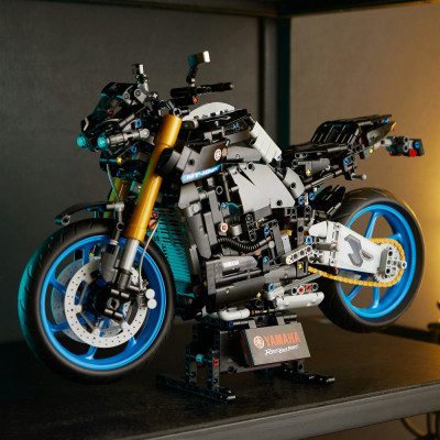 Конструктор LEGO Technic Yamaha MT-10 SP 1478 деталей (42159)