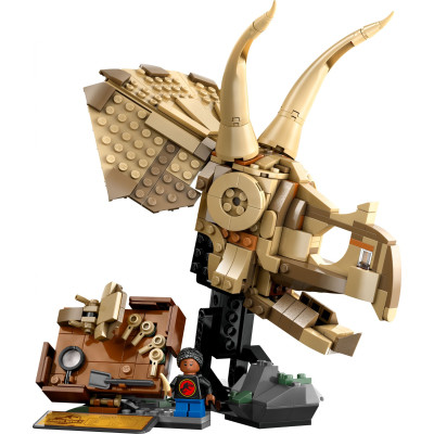 Конструктор LEGO Jurassic World Скам&#039;&#039;янілості динозаврів: череп трицератопса (76969)