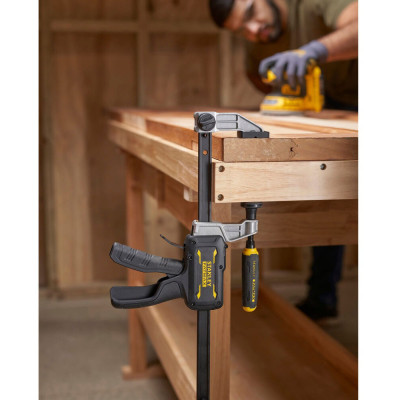 Струбцина Stanley FatMax гібридна, 300мм, тиск мін/макс 136/374 кг (FMHT83006-0)