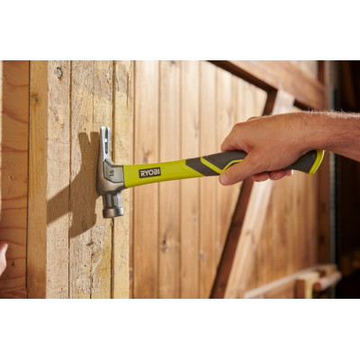 Молоток Ryobi RH16FSS, 450г, рукоятка зі скловолокна, цвяходер, магнітний тримач (5132005333)