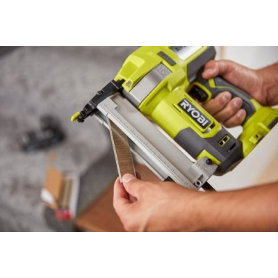 Цвяхозабивач Ryobi ONE+ R18GN18-0, 18В (без АКБ та ЗП) (5133005136)