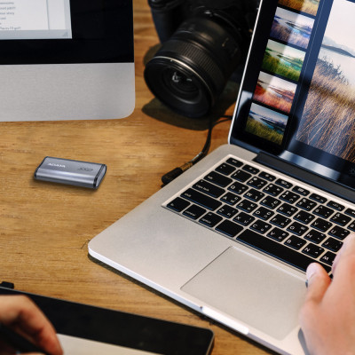 Накопичувач SSD USB 3.2 4TB SE880 ADATA (AELI-SE880-4TCGY)