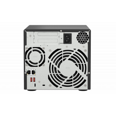 NAS QNap TS-473A-8G